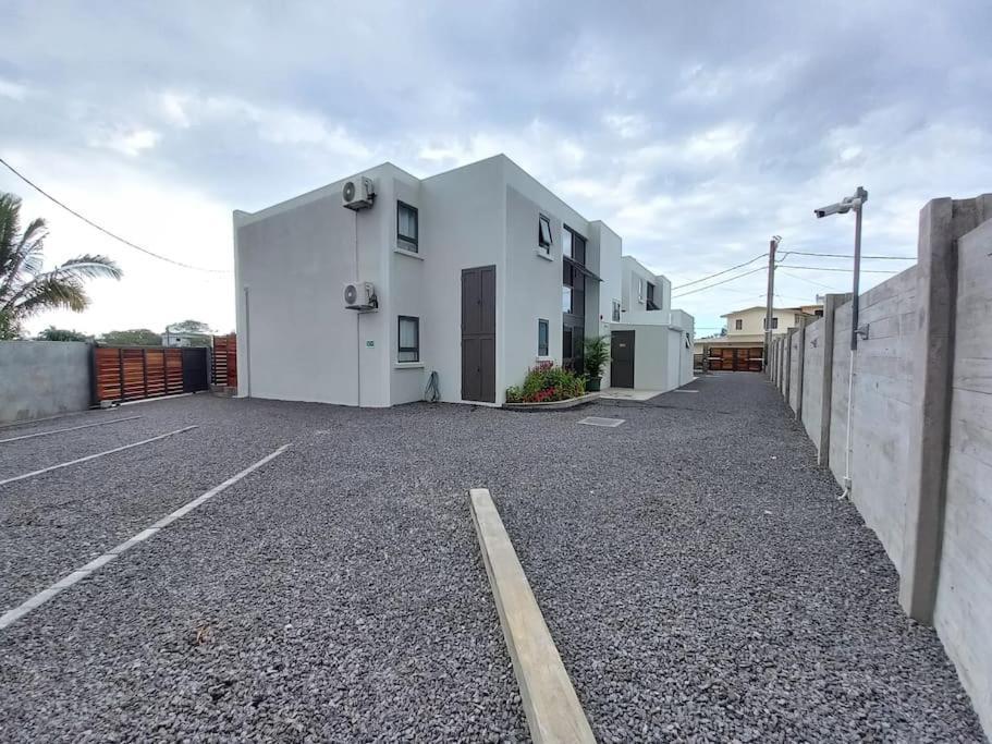 Bois Mapou Self Catering Apartments Unit 204 Rivière Noire Dış mekan fotoğraf